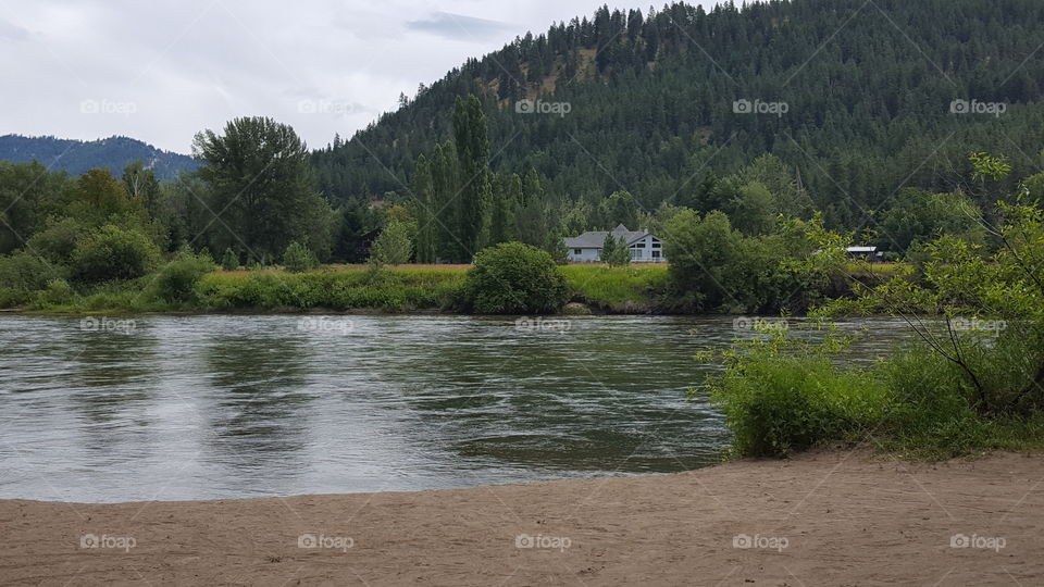 Wenatchee river