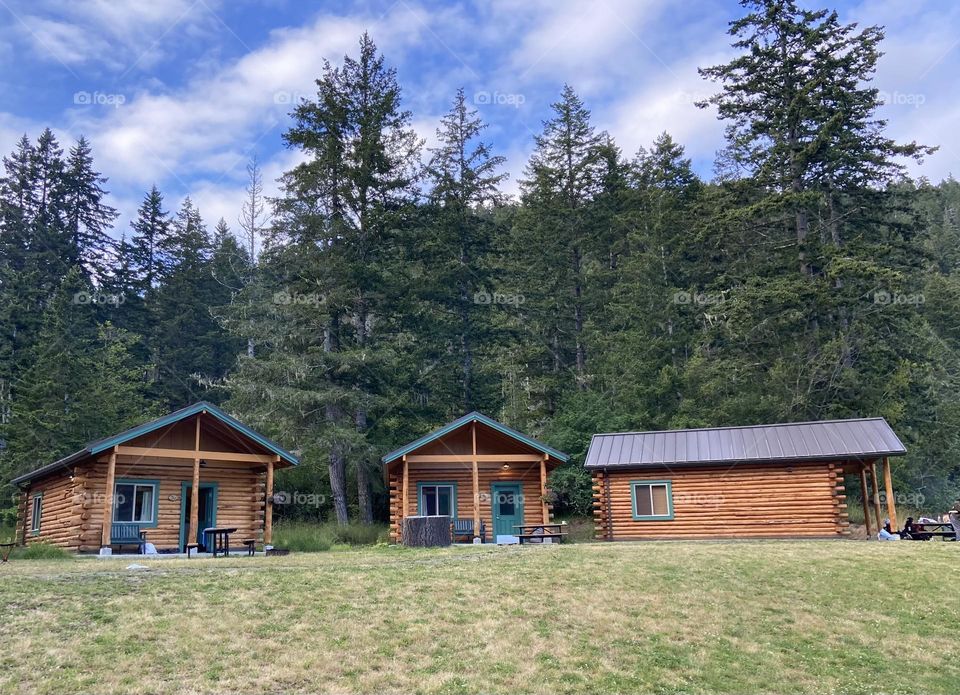 Cabins in the woods for a vacation