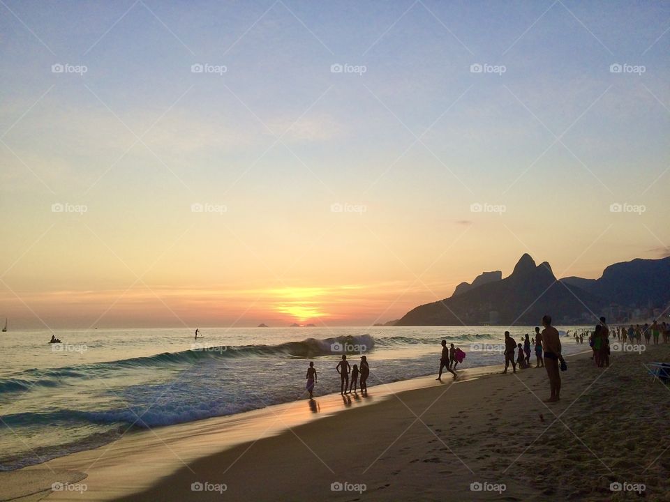 Sunset at Ipanema Beach in Río de Janeiro Brazil