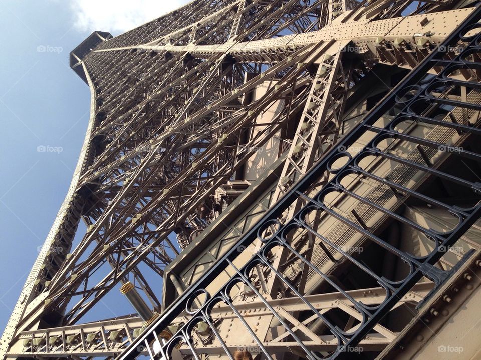 Eiffel Tower details 