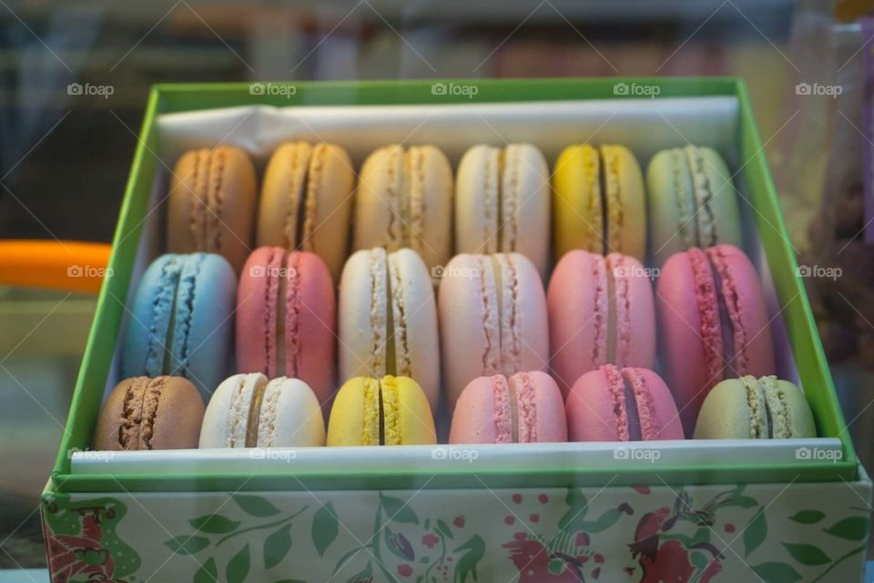 French macrons 