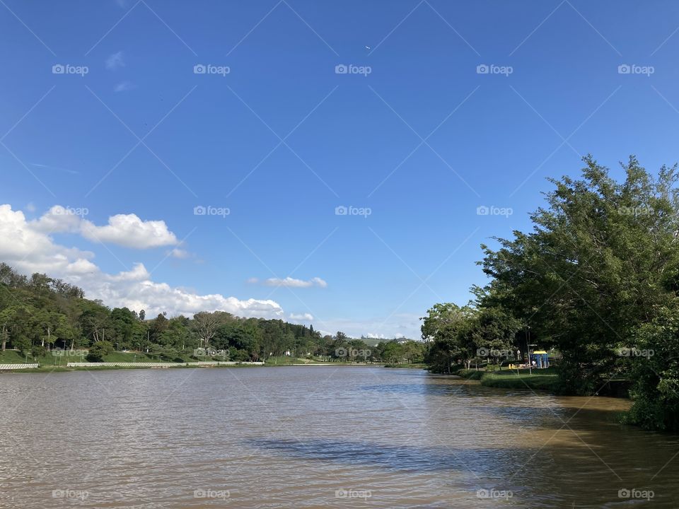 O entardecer no Lago do Taboão, em Bragança Paulista.

Tudo muito bonito e inspirador!