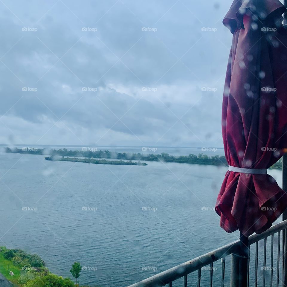 Rainy day on St.Lawrence river, Quebec, Canada 🍁