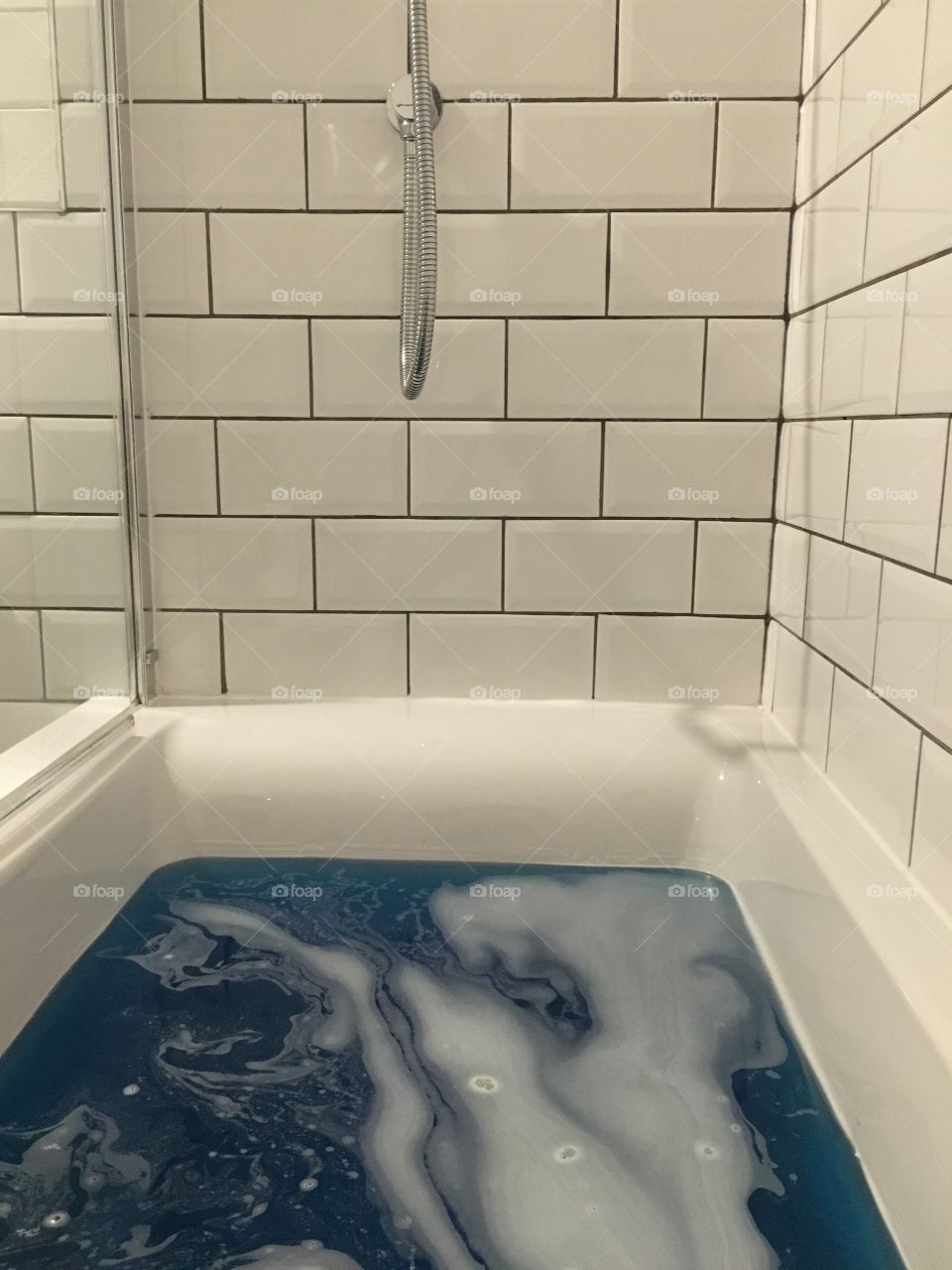 Bathbomb bathtub 