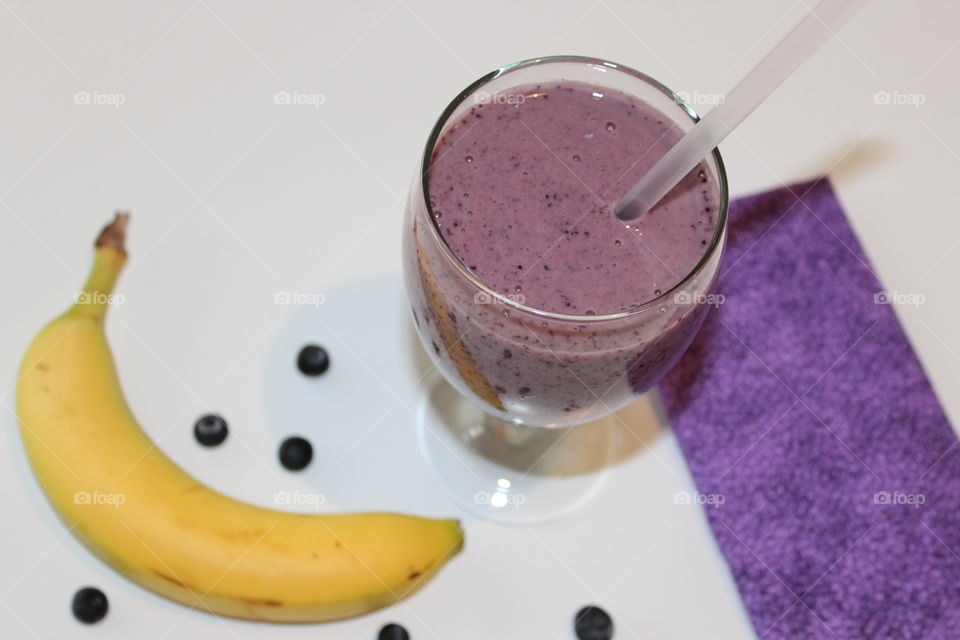 Blueberry Banana Smoothie 