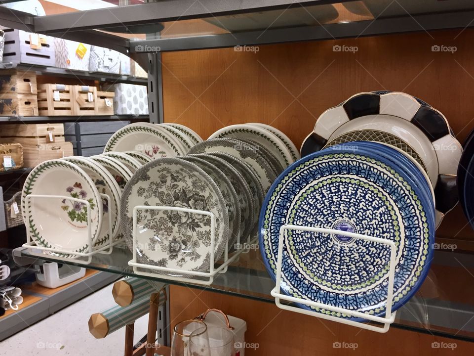 Plates. Store