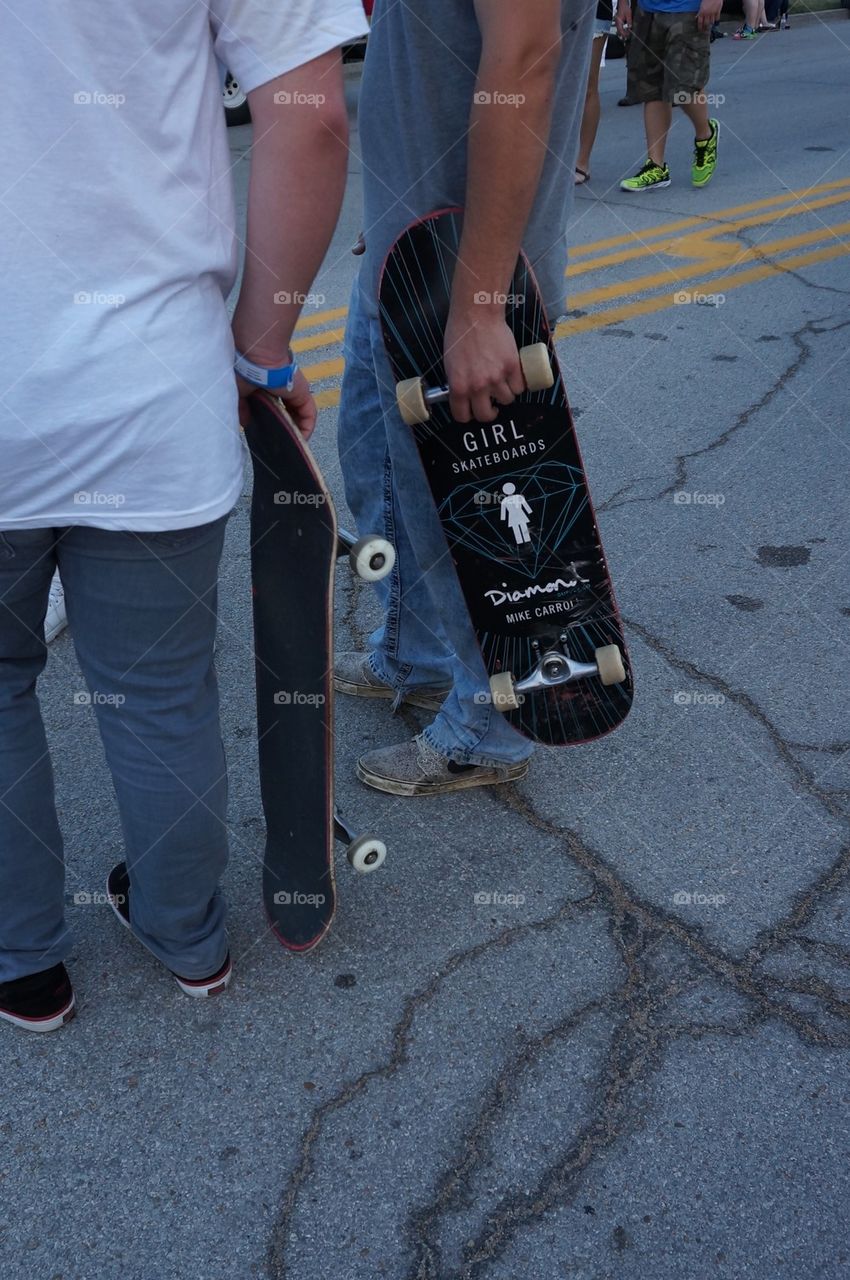 Skater dudes