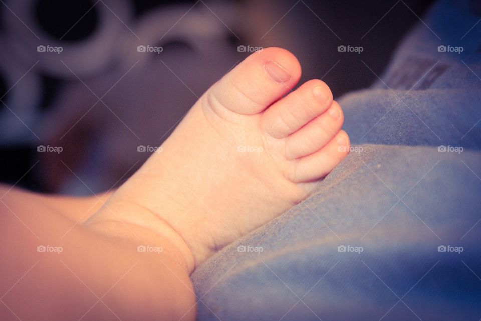 Little toes