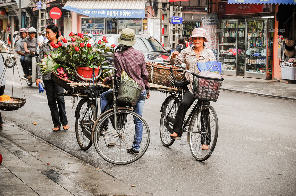 Selling roses