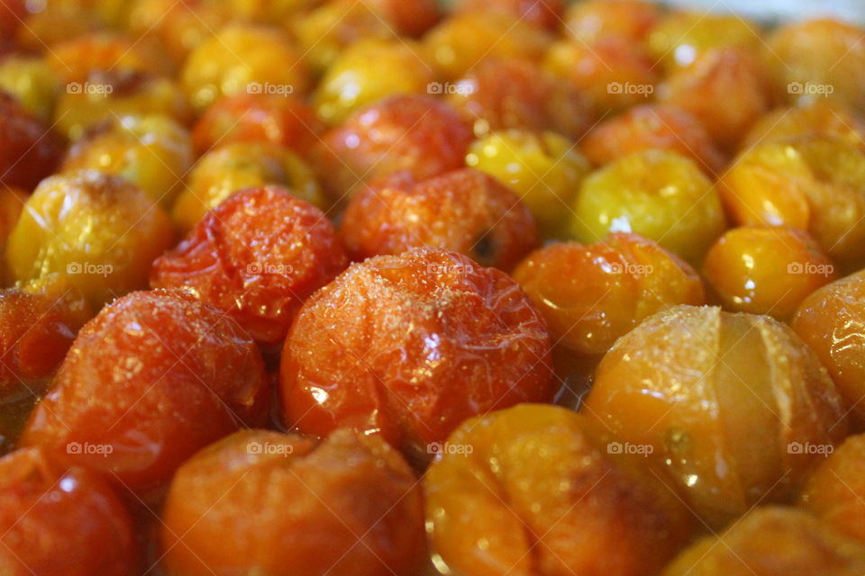 roasting tomatoes