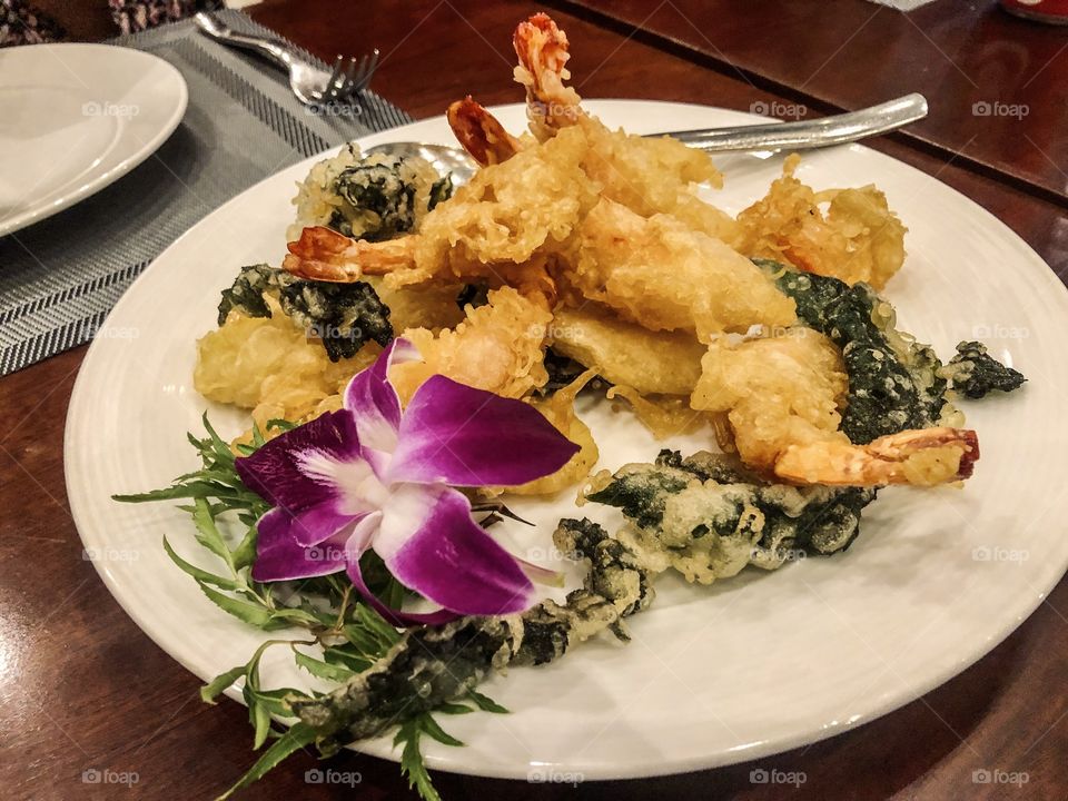 Shrimp tempura 