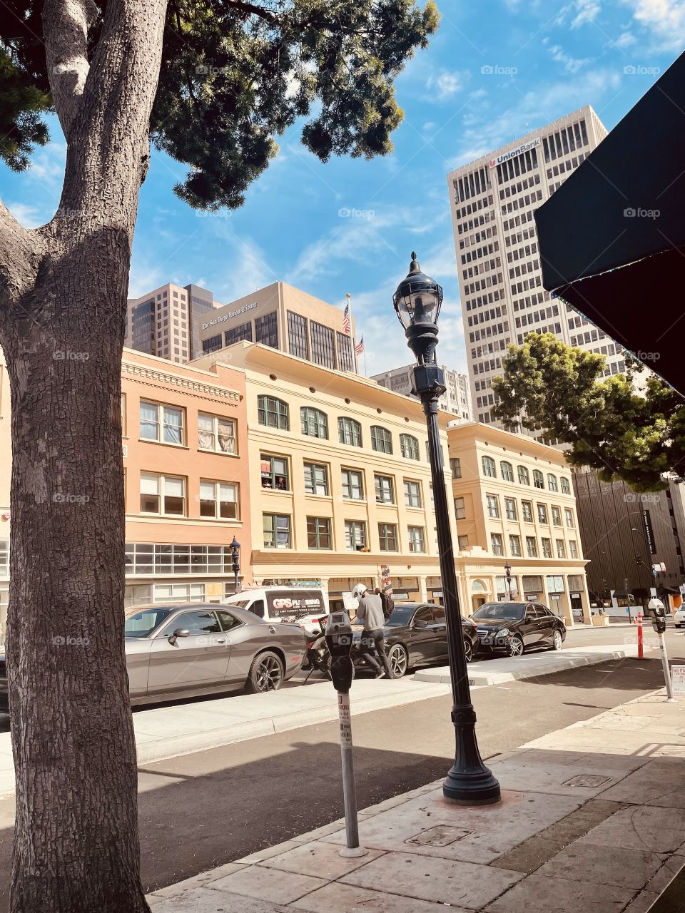 City life in Sunny San Diego ☀️