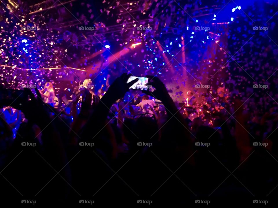 Lets go to the concert!