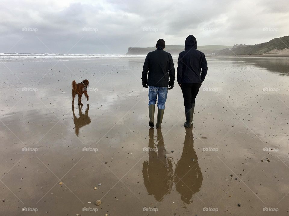 Dog Walk at low tide Saltburn 🇬🇧