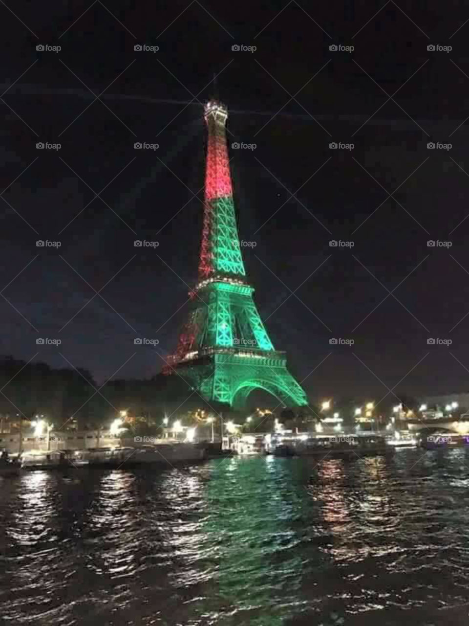 eiffel tower