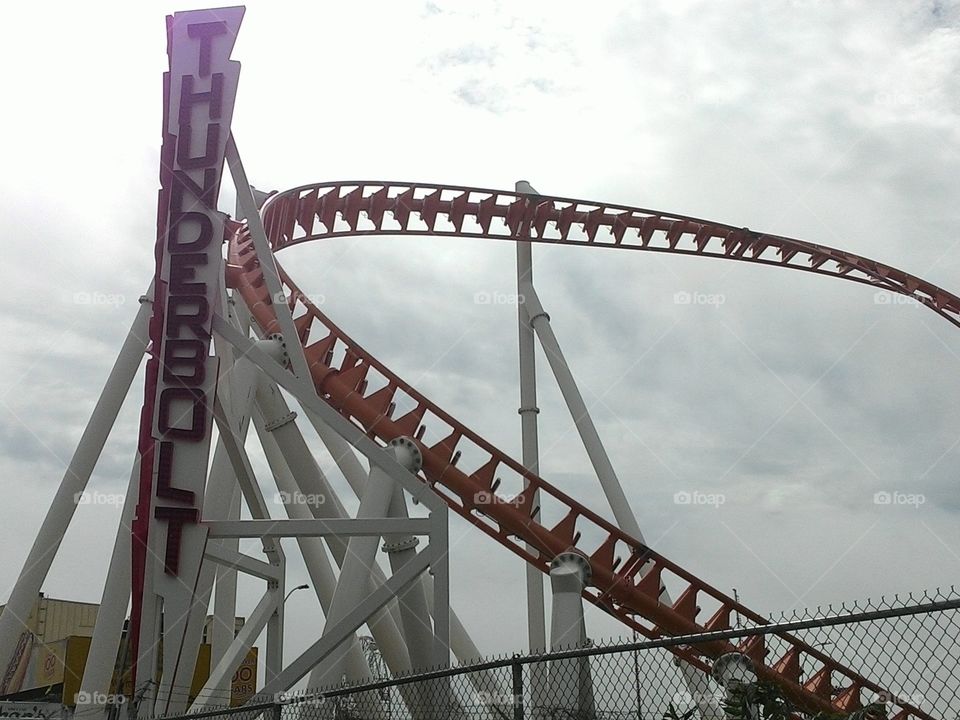 thunderbolt roller coaster