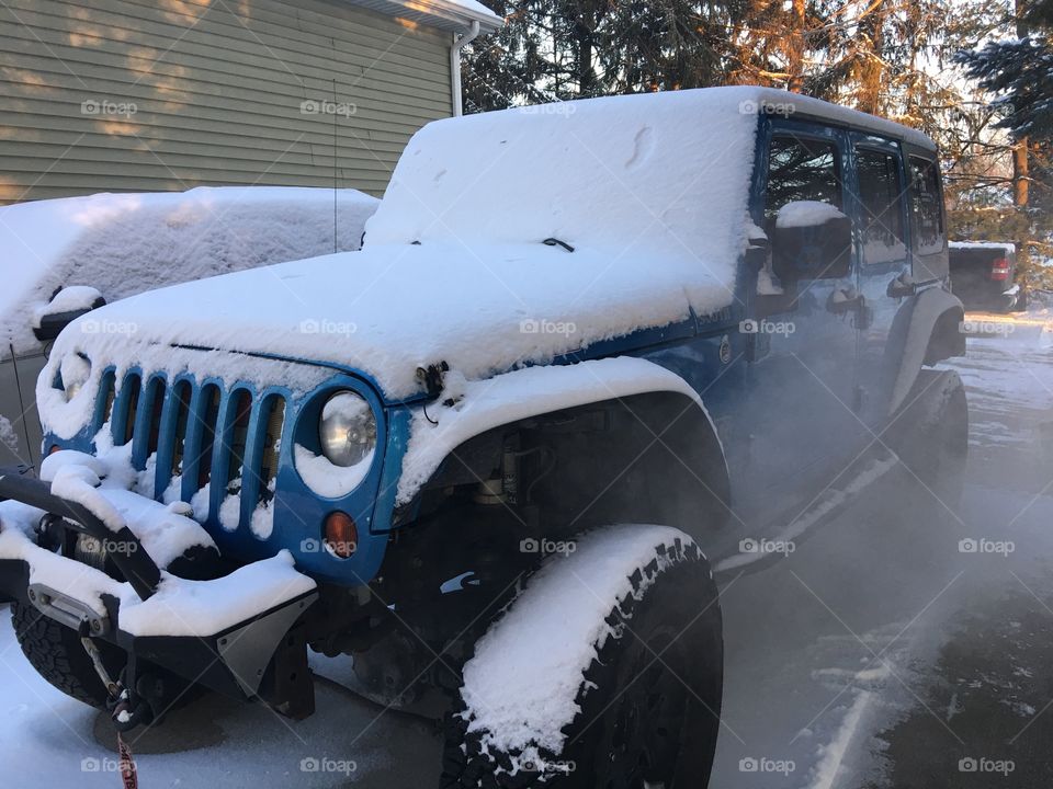 Snow jeep