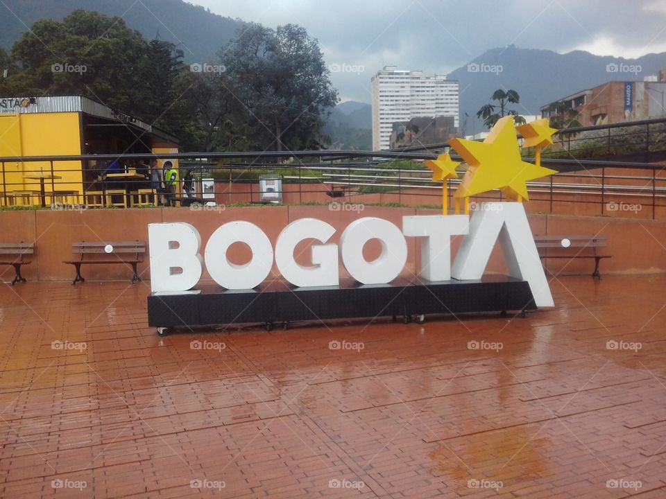 Bogotá me enamora, agradezco todo lo que me das