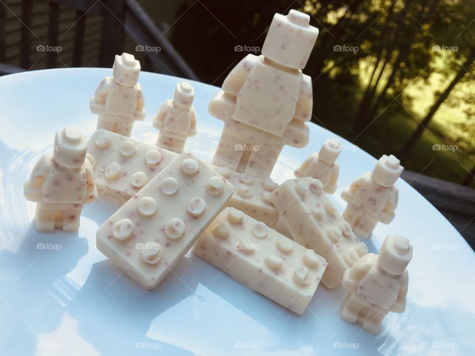 Yummy and fun homemade sugar white chocolate molds would make anyone happy to have them for a snack! 