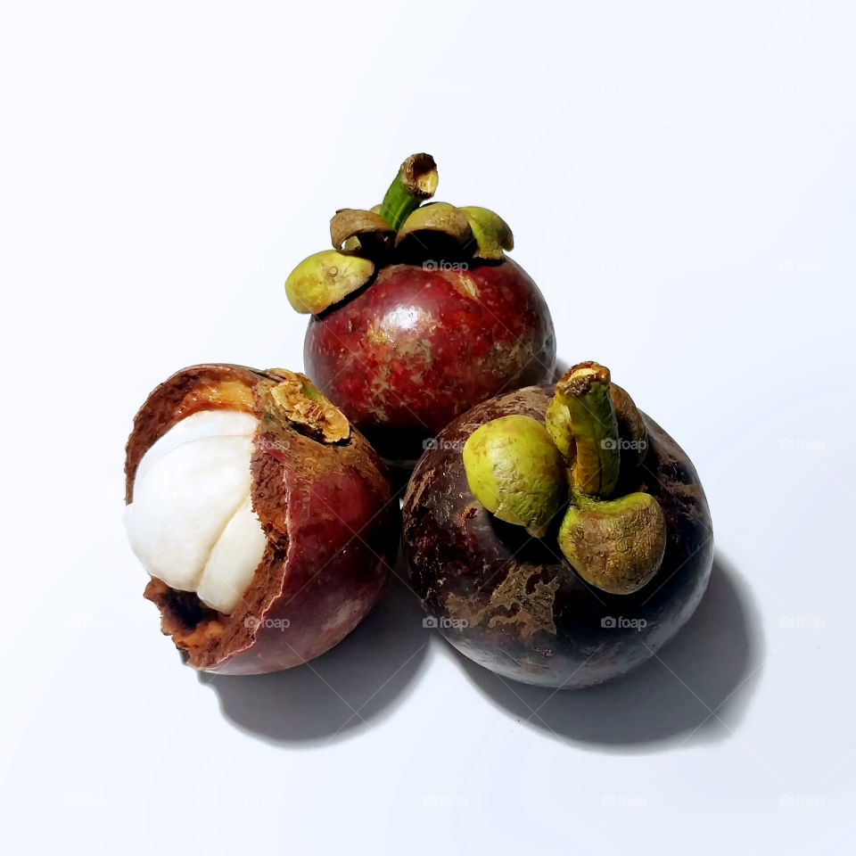 let's eat Mangosteen