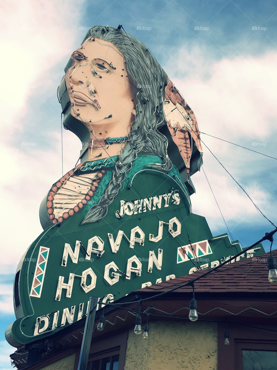 Johnny's Navaho Hogan restaurant and historic building