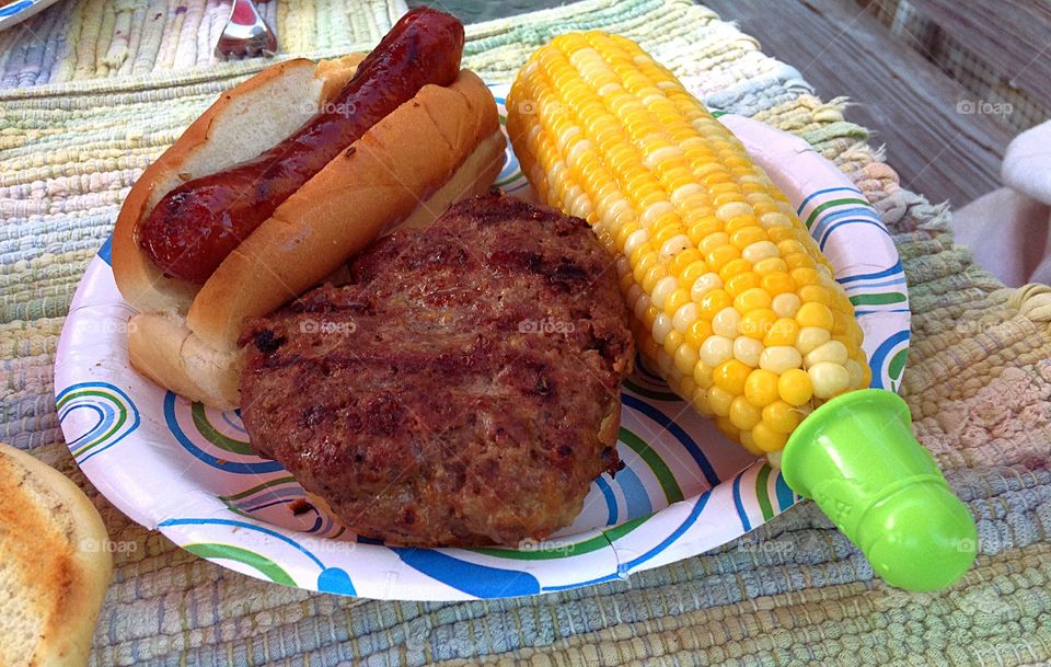 Nice plate! . Now there's a summer BBQ meal!  It's barbecue time mission