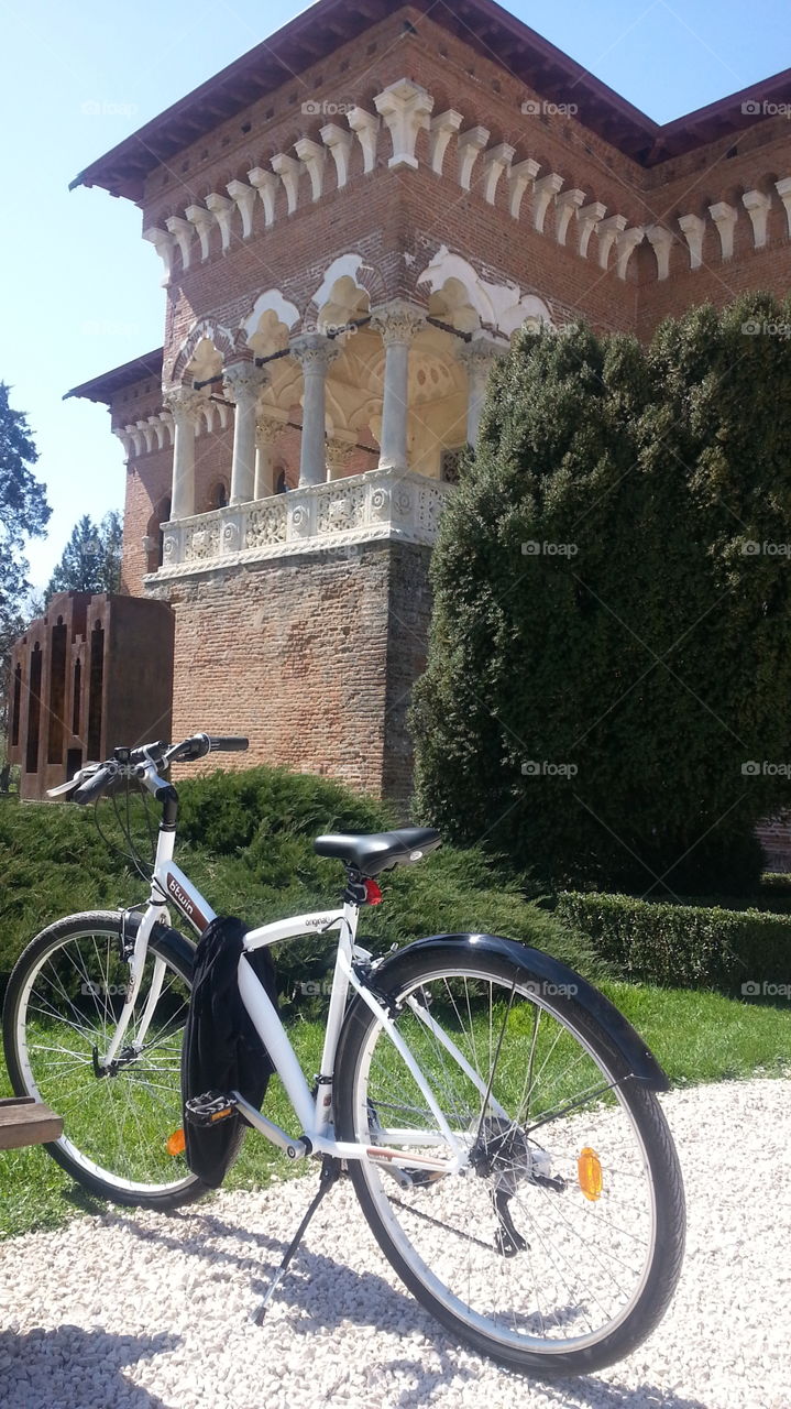 Mogosoiaia palace by bike. 1 day trip to Mogosoiaia palace near Bucharest