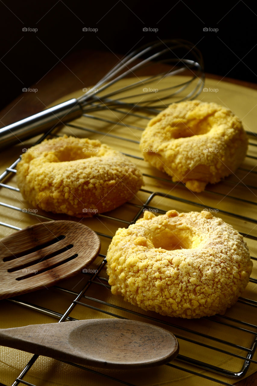 freshly baked cheese bread