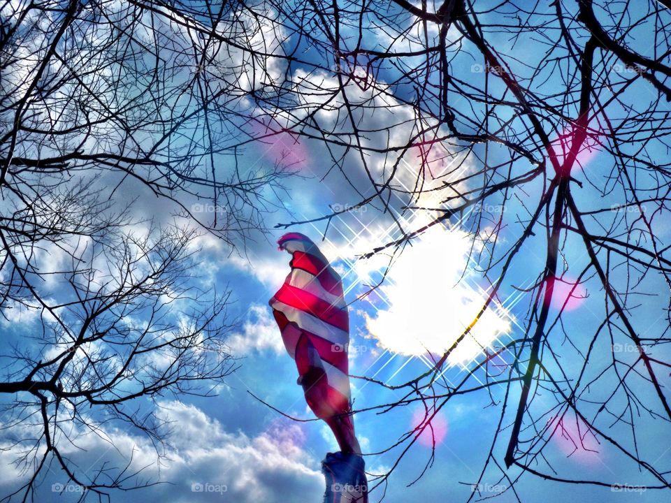 Sky and the flag 