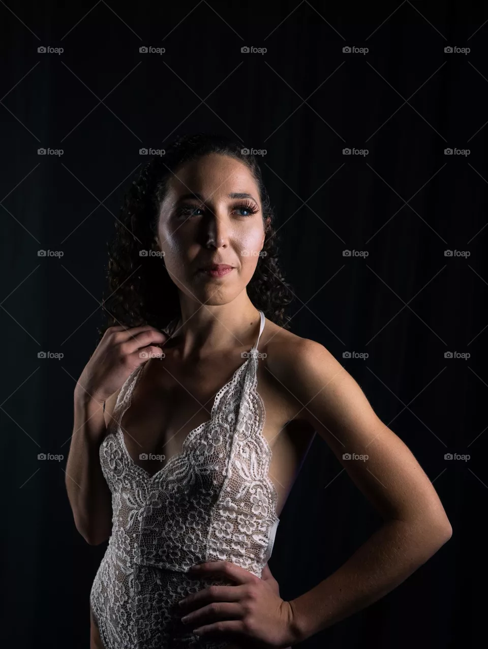 Boudoir Photography portraits are a luxurious and intimate way to celebrate your confidence, beauty and sensuality.