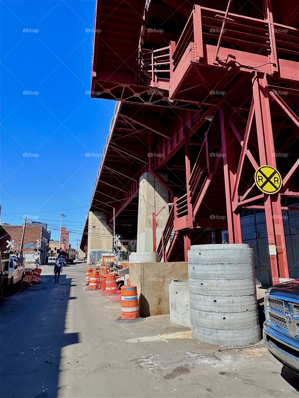 This is the “Pulaski Bridge” at “Newtown Creek” in LIC, Queens with its remarkable red metal support structure that reminds of the German “Bauhaus” design and architecture school of the 1930s. 2024. Hypnotic Productions