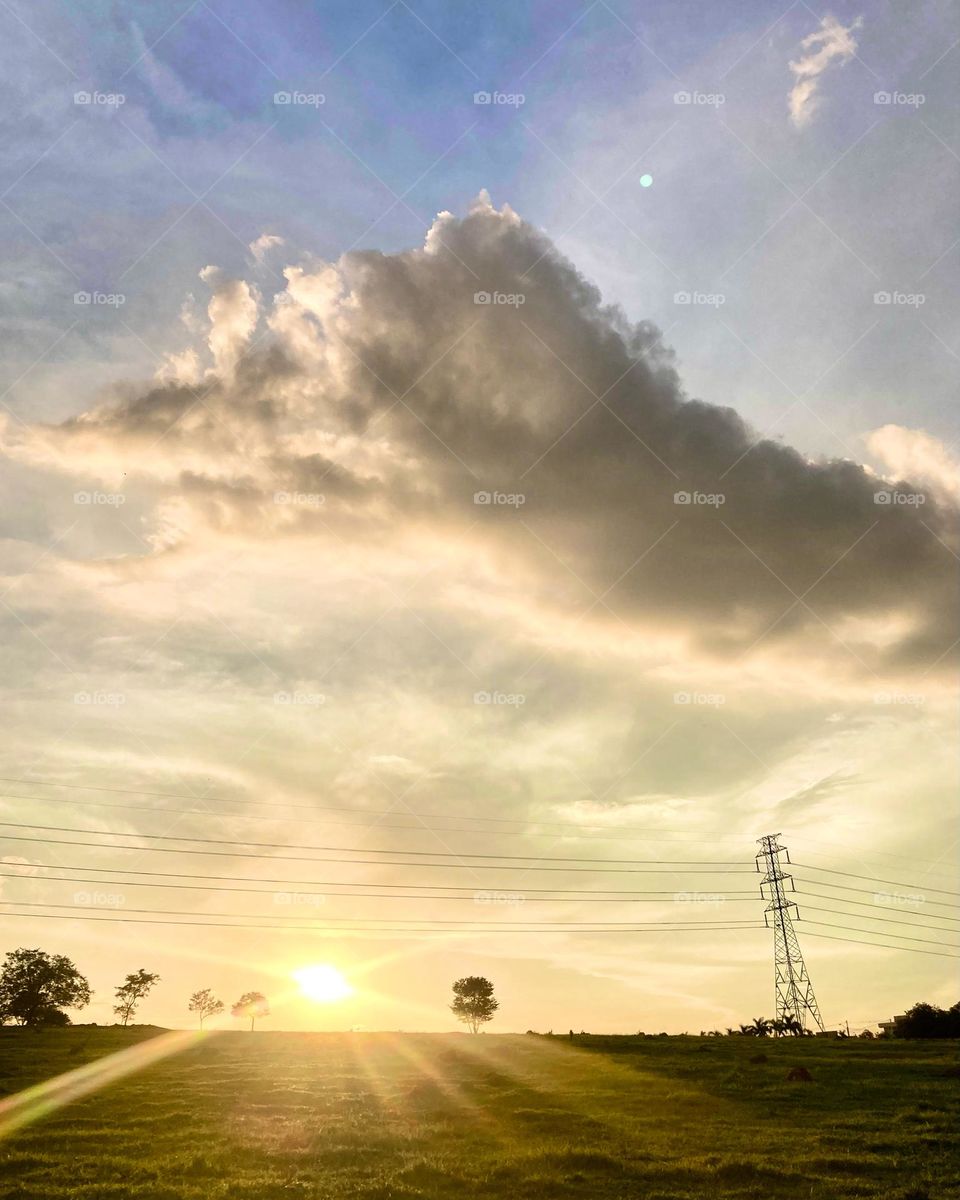 🌇🇺🇸 An extremely beautiful sunset in Jundiaí, interior of Brazil. Cheer the nature! / 🇧🇷 Um entardecer extremamente bonito em Jundiaí, interior do Brasil. Viva a natureza! 