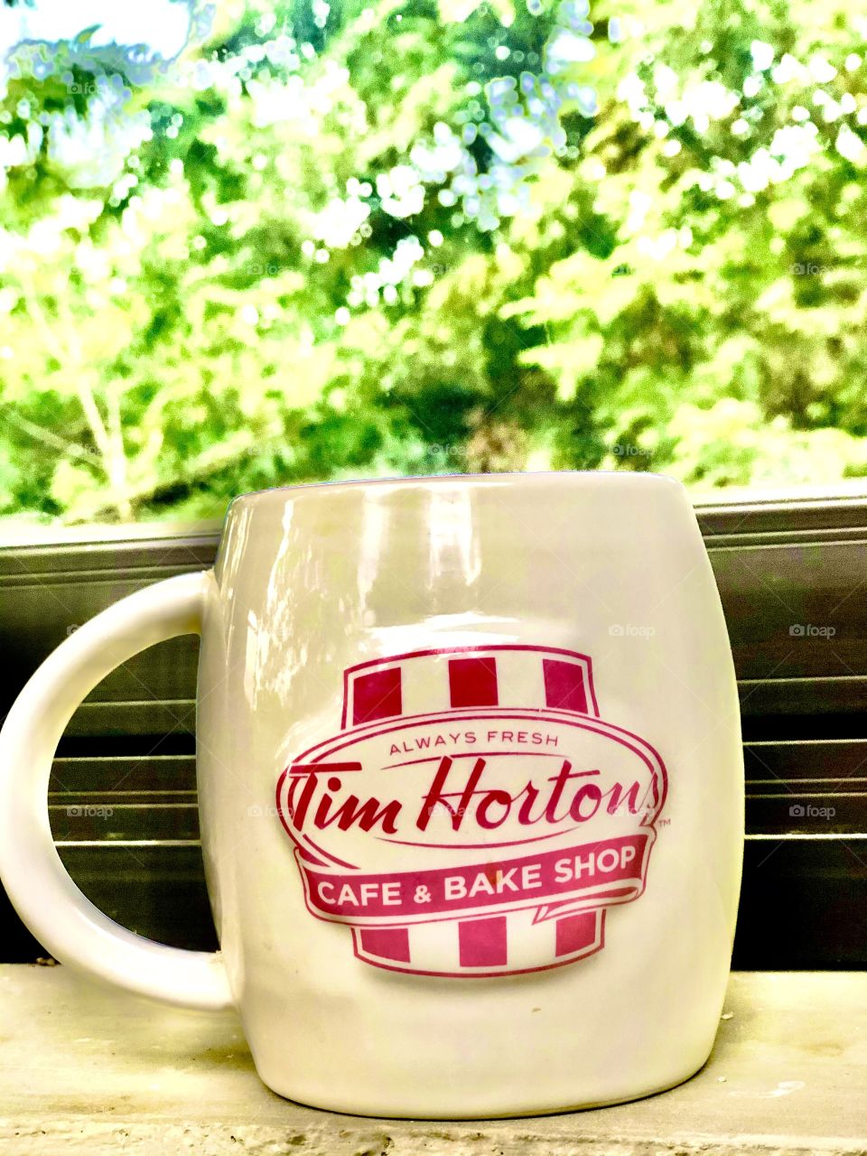 Enjoying every sip with my favorite mug ♥️