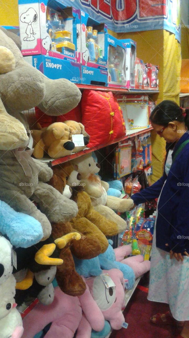 shopping for toys