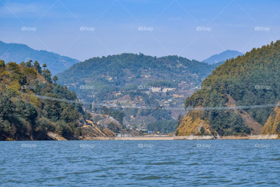 Foot bridge above the reservoir 