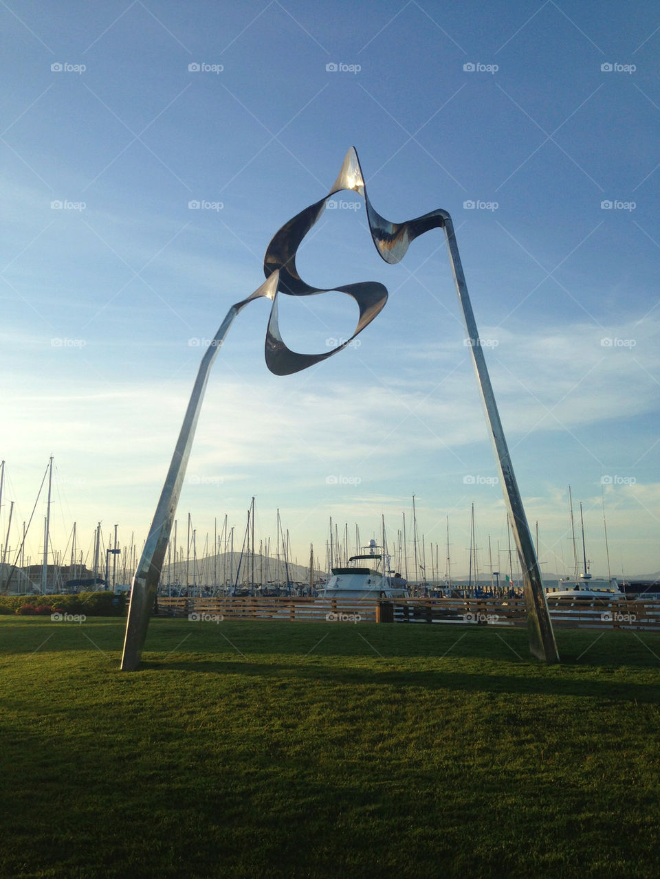 SCULPTURE BY BOAT