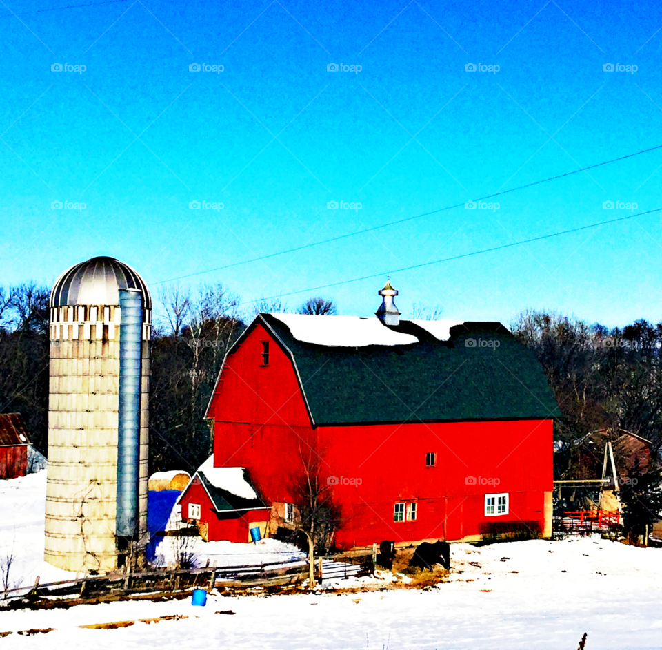 Beautiful red barn 
