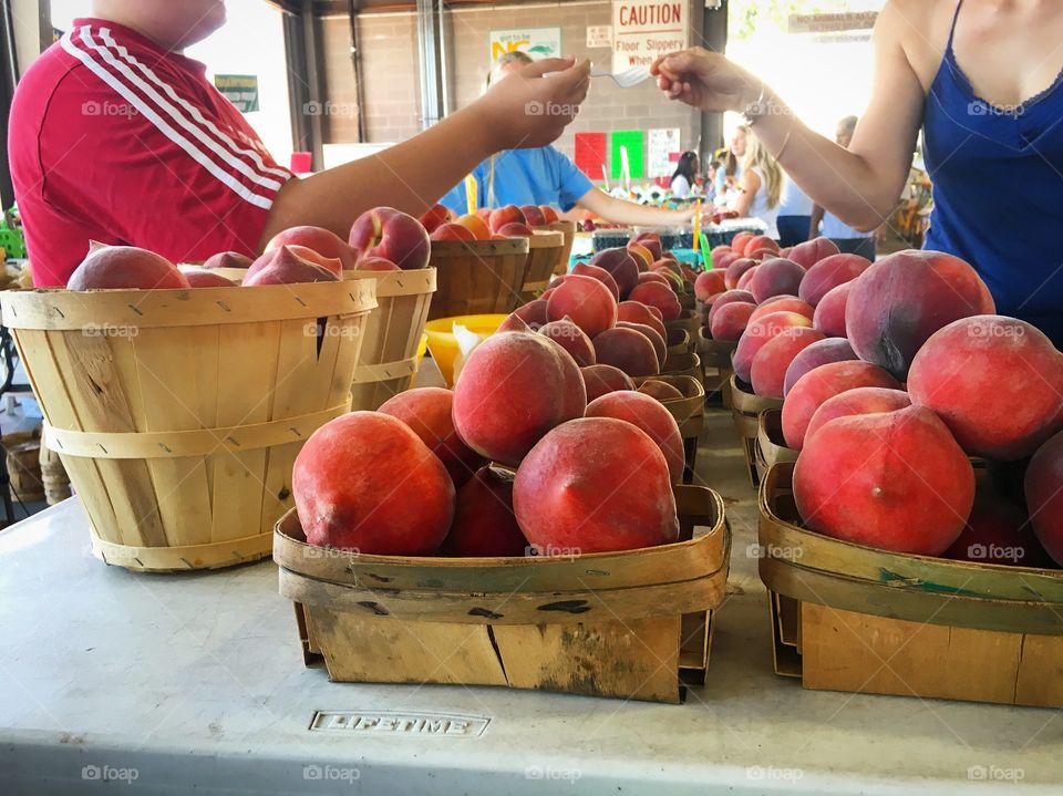 Pech at farmers Market