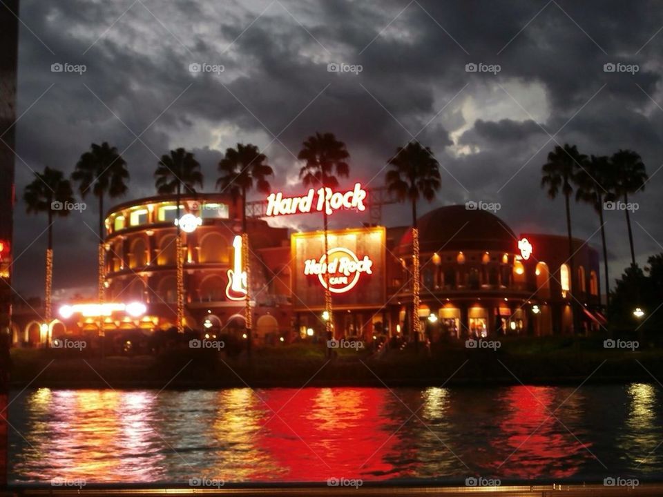 Hard Rock storm