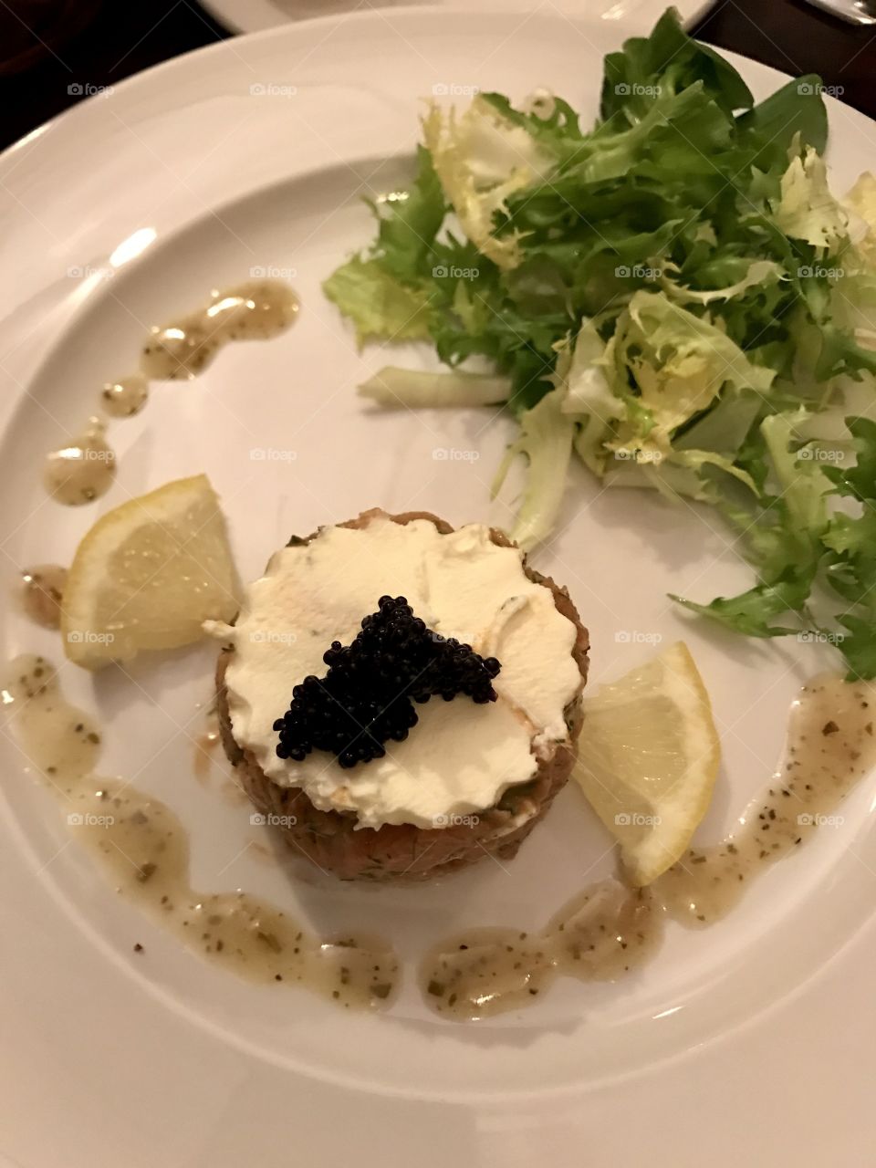 Marinaded salmon in fresh dill, lemon juice and spices 