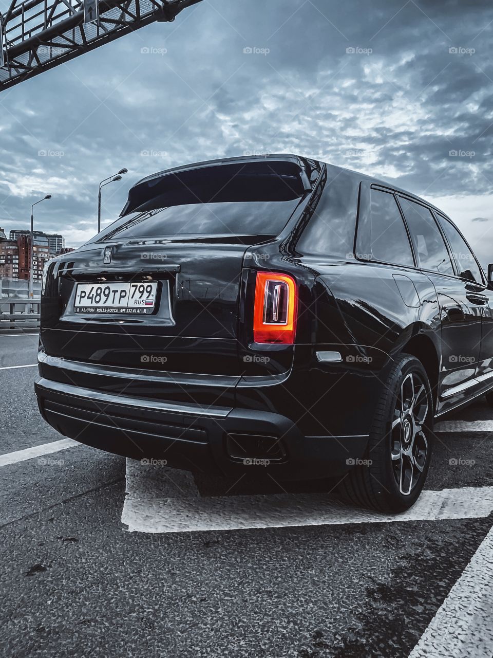 ROLLS-ROYCE CULLINAN BLACK BADGE