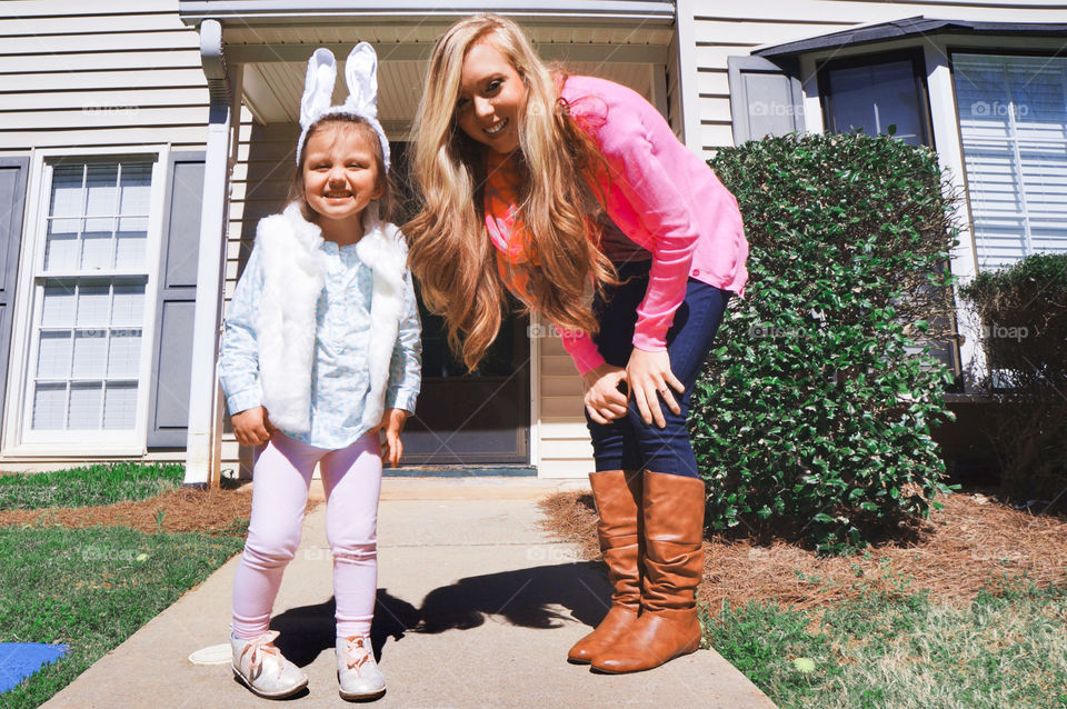 mom and daughter, Easter, bunny ears