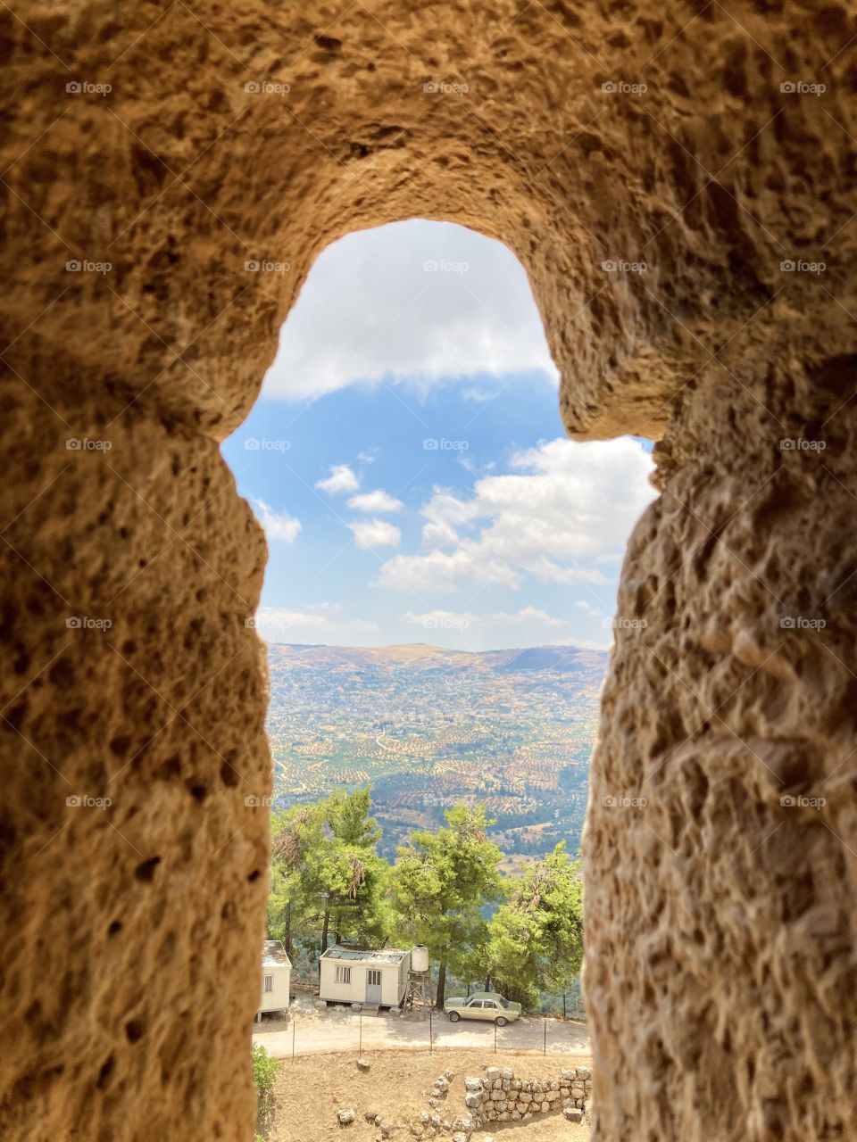 A wonderful view from this historical window in Jordan 🇯🇴