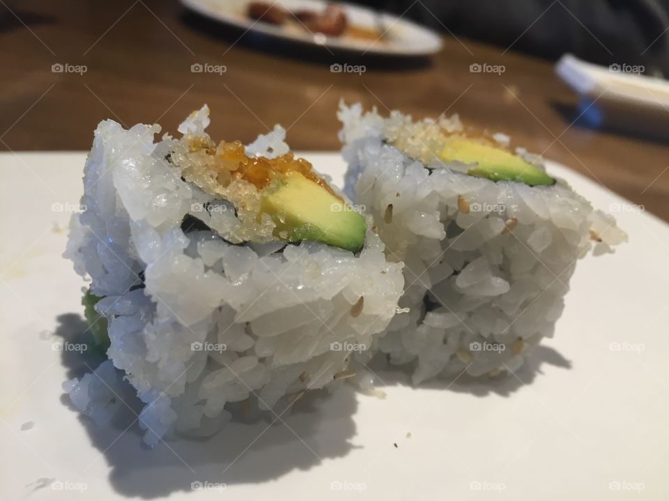 Sushi avocado roll 