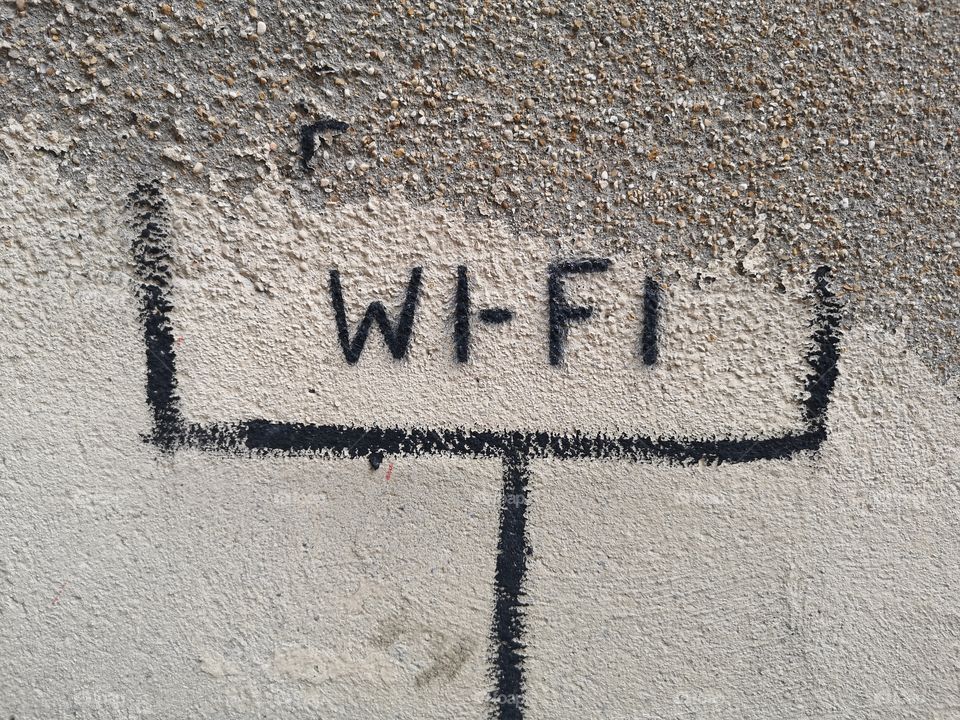 On the wall: "wi fi"