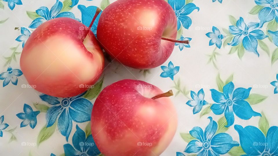 Apples