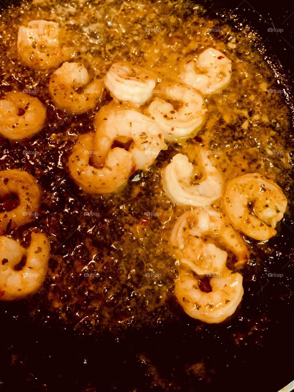 Sautéed shrimp 