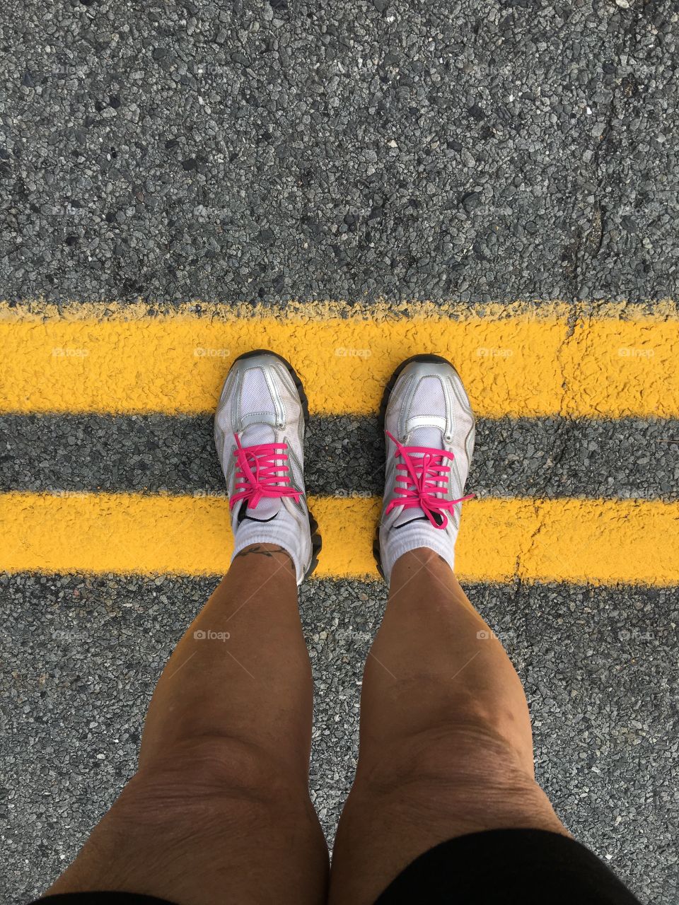 Do I cross and go left or do I cross and go right? Quick, I hear a car coming in the distance!