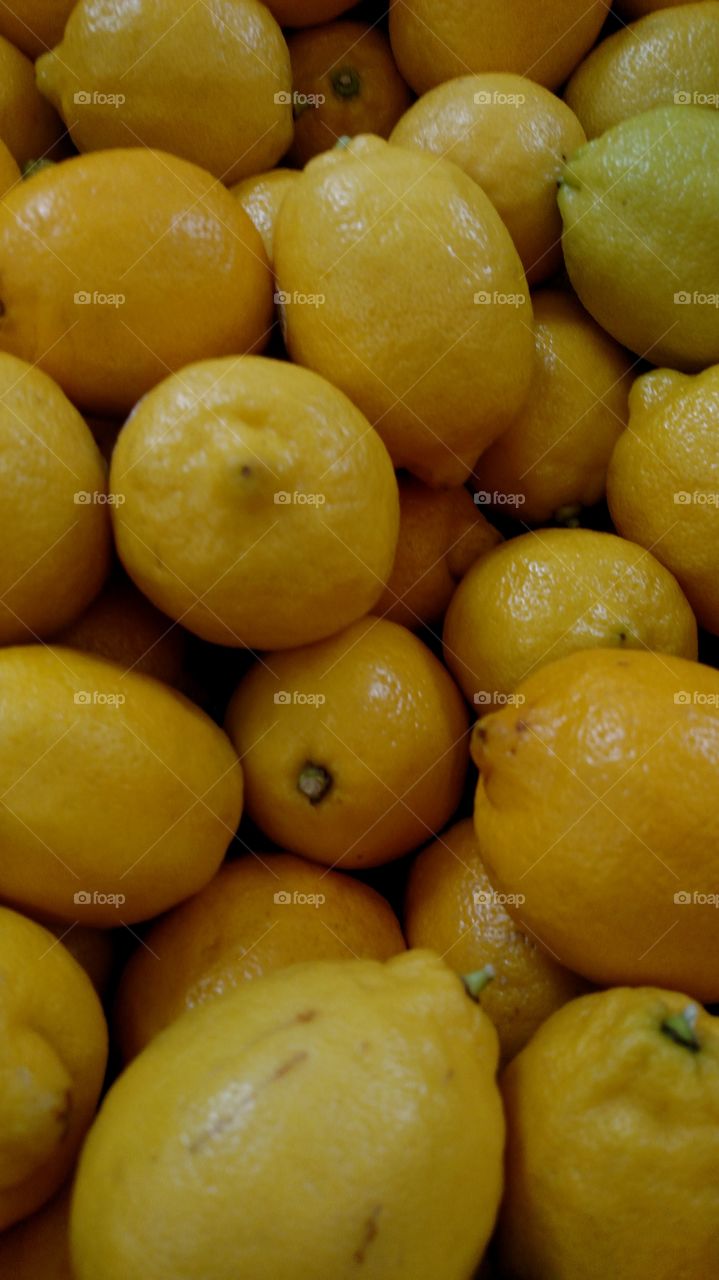 Fresh lemons.