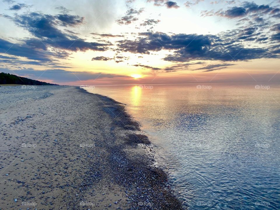 Sunset on the shores of Lakes Superior in the Upper Peninsula of Michigan